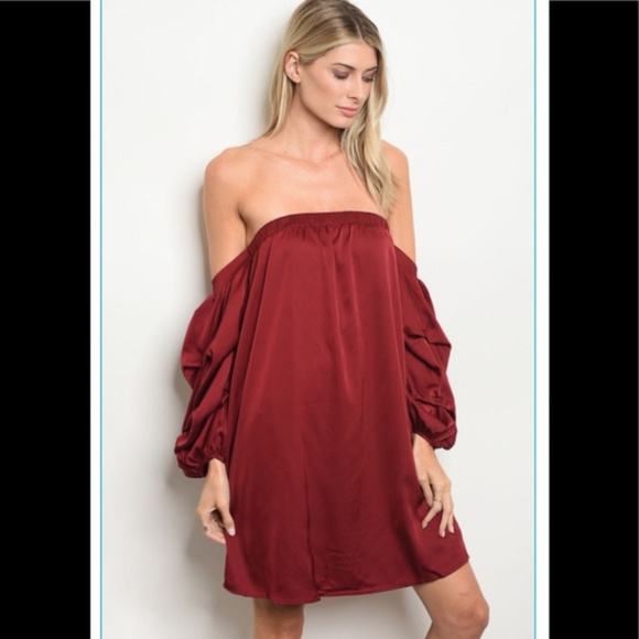 2X*HP* 5/1/19 BEST I BOUTIQUE LOVERICHE O/SHOULDER - Picture 2 of 5